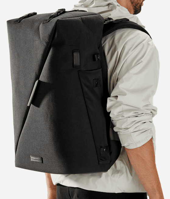 CLN - Light and durable backpack to accompany you this